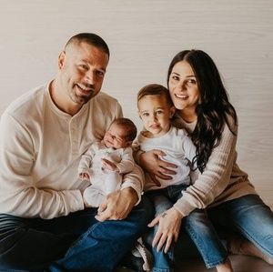 Meet your Posher, Albina